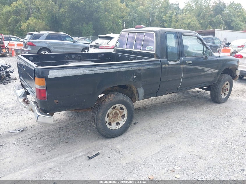 1994 TOYOTA PICKUP auction photo 4