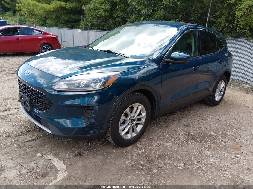 Vin: 1fmcu0g62lua96265, lot: 46585996, ford escape se 20202