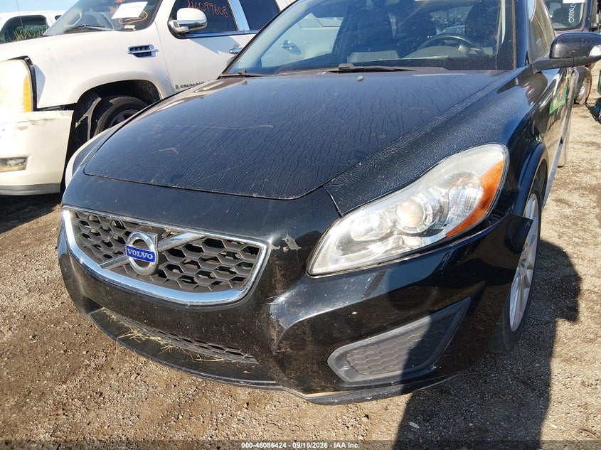 2011 VOLVO C30 auction photo 6