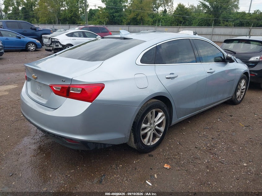 2017 CHEVROLET MALIBU 1LT · Фото 4
