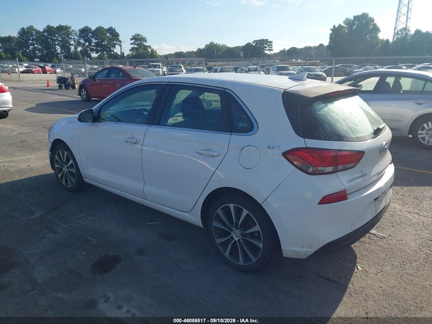 2018 HYUNDAI ELANTRA GT auction photo 3