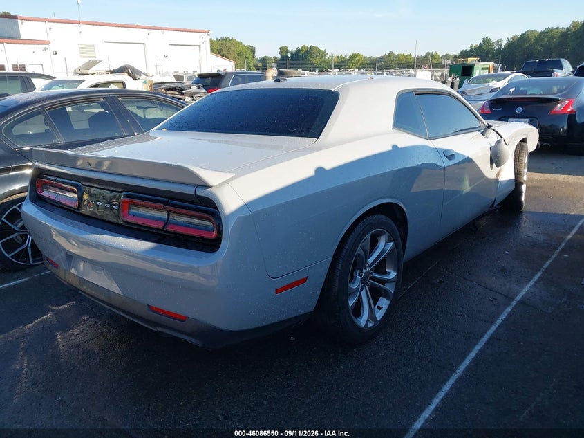 DODGE CHALLENGER - zdjęcie 4