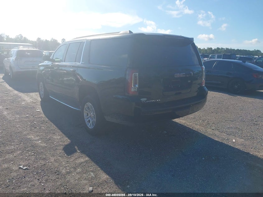 2016 GMC YUKON XL auction photo 3