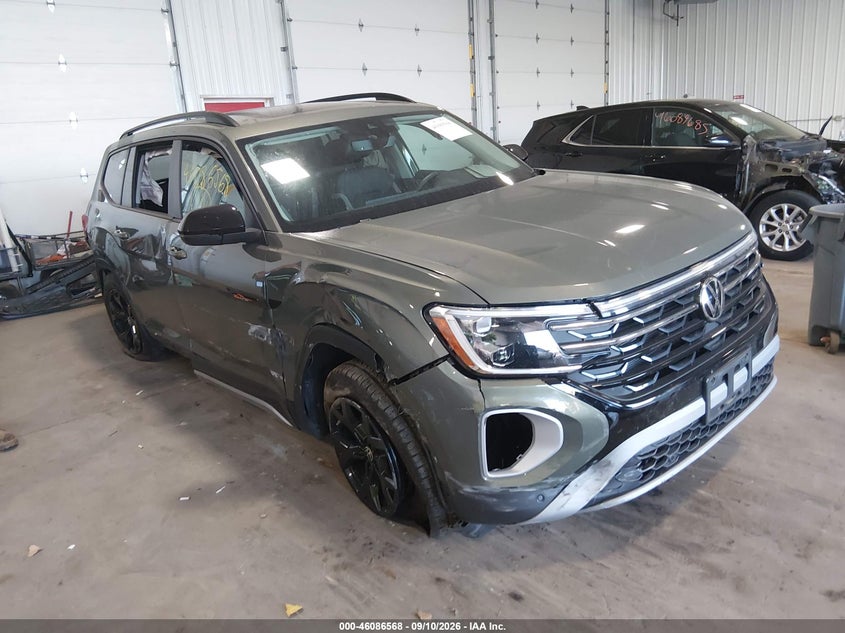 2024 VOLKSWAGEN ATLAS 2.0T PEAK EDITION SE W/TECHNOLOGY