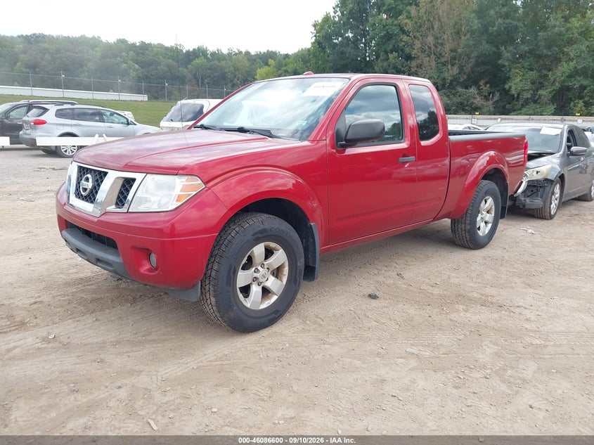 2013 NISSAN FRONTIER auction photo 2