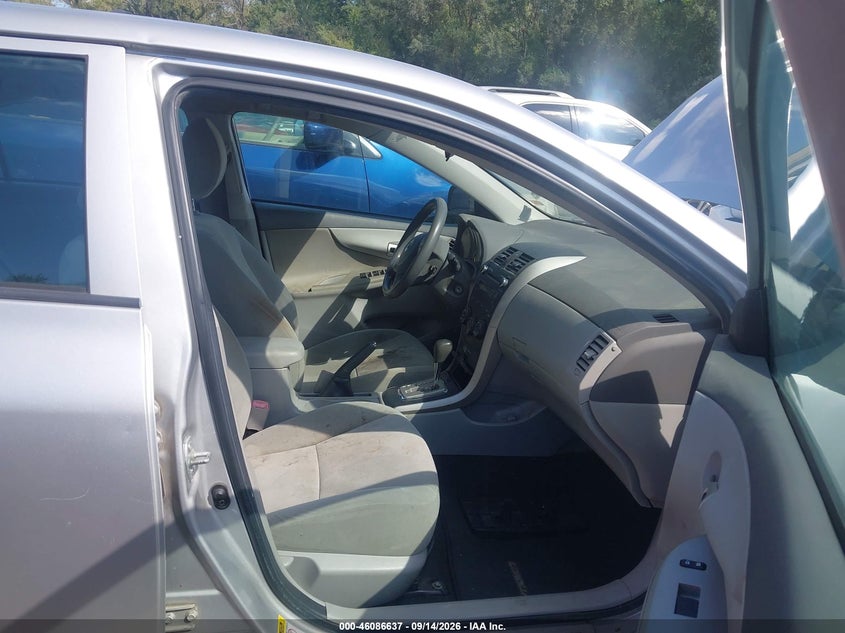 2010 TOYOTA COROLLA auction photo 5