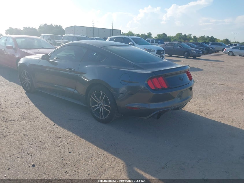 FORD MUSTANG - zdjęcie 3
