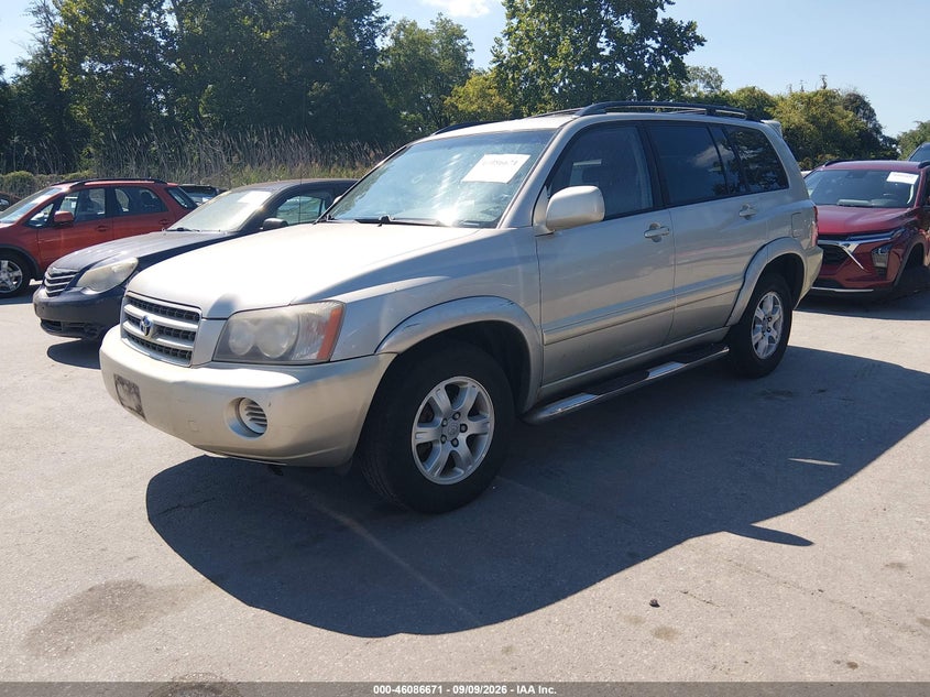 2002 TOYOTA HIGHLANDER auction photo 2