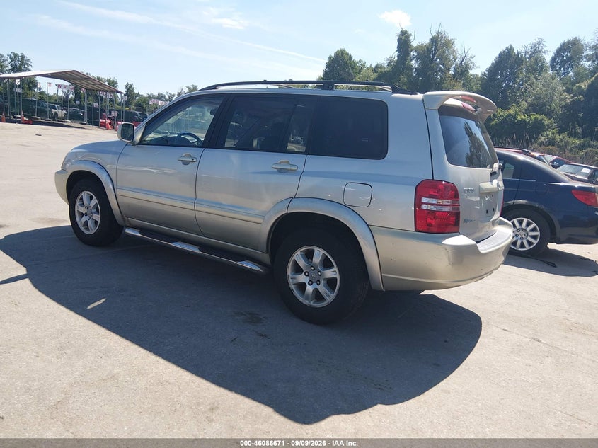 2002 TOYOTA HIGHLANDER auction photo 3
