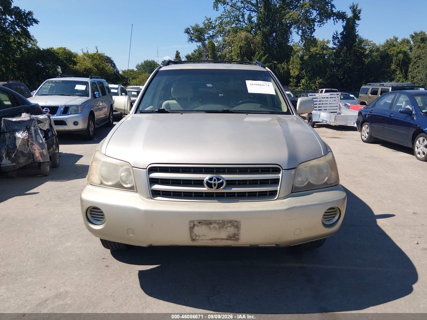 2002 TOYOTA HIGHLANDER auction photo 6
