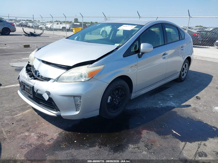 Vin: jtdkn3du9d5633193, lot: 46586377, toyota prius three 20132