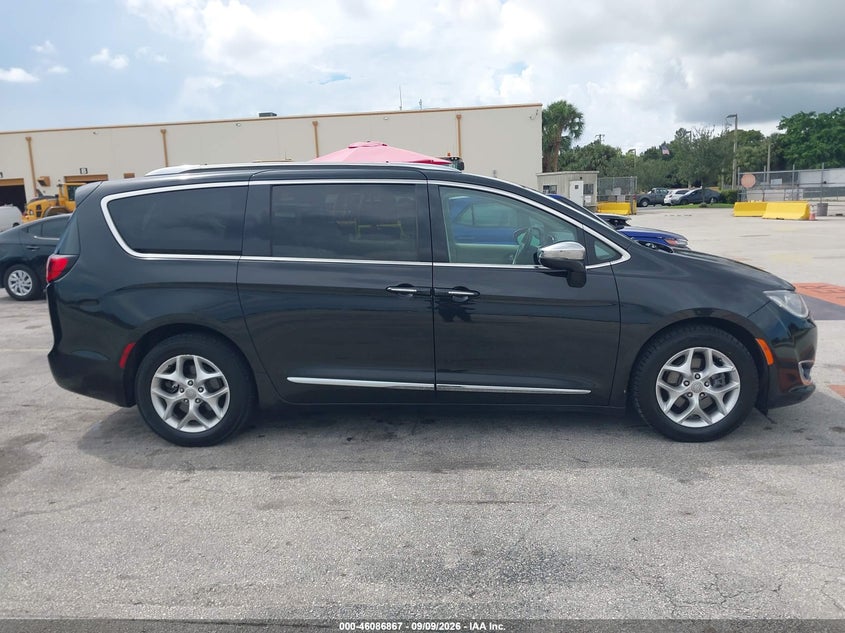 CHRYSLER PACIFICA 2020 VIN 2C4RC1GG3LR181273
