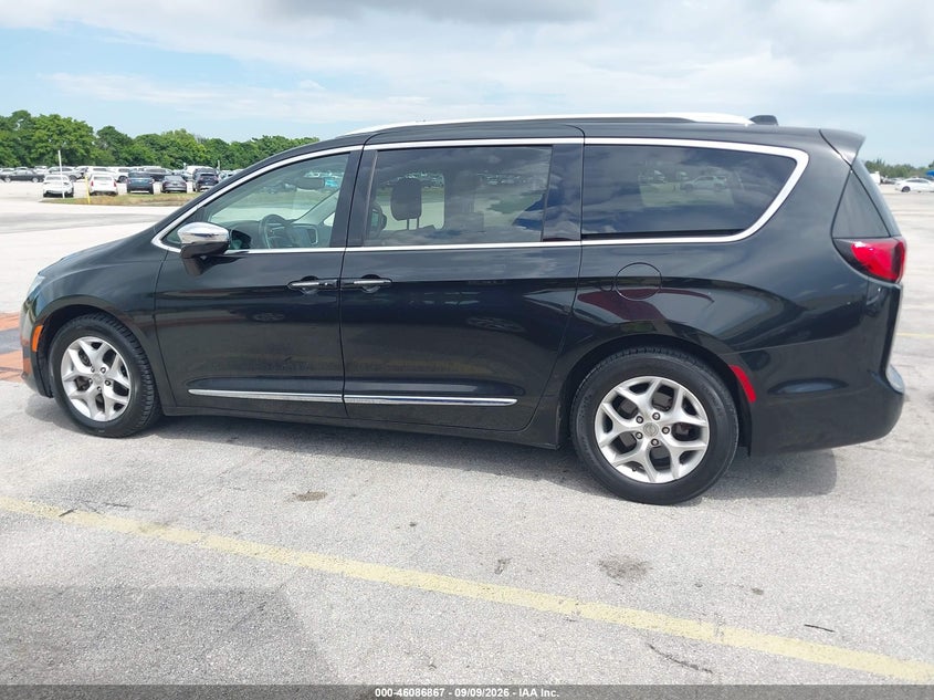 CHRYSLER PACIFICA 2020 VIN 2C4RC1GG3LR181273