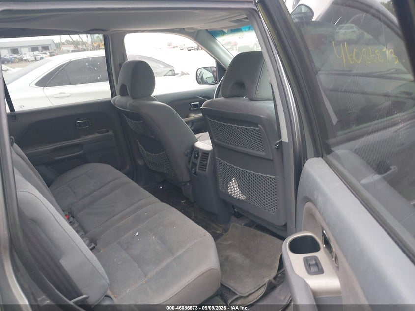 2007 HONDA PILOT auction photo 8