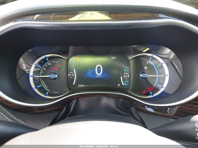 2023 CHRYSLER PACIFICA HYBRID auction photo 7