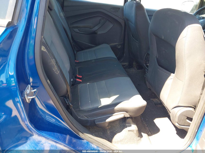 2017 FORD ESCAPE auction photo 8