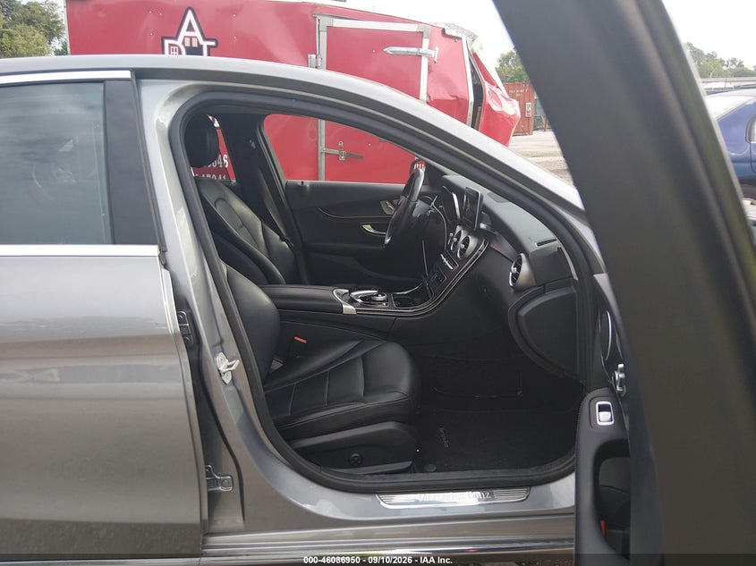 2016 MERCEDES-BENZ C 300 auction photo 5