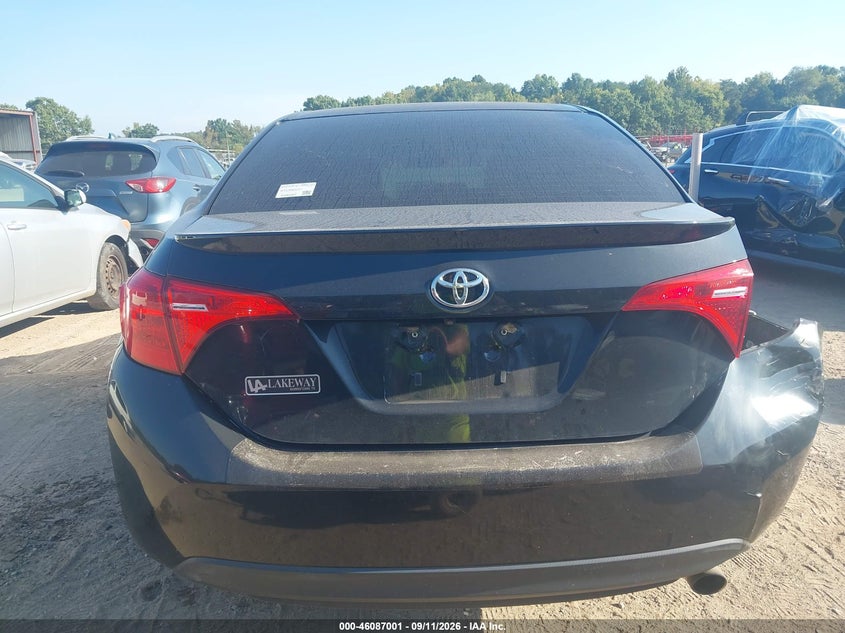 TOYOTA COROLLA - zdjęcie 16