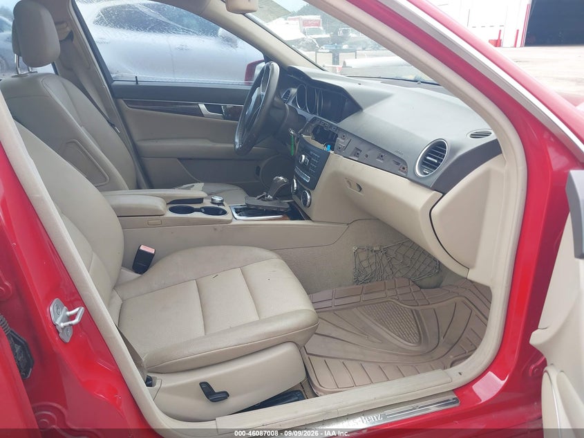 2012 MERCEDES-BENZ C 250 auction photo 5
