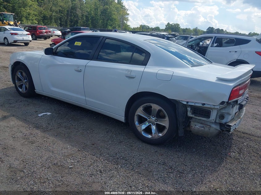 Vin: 2c3cdxbgxdh549781, lot: 46586637, dodge charger se 20133