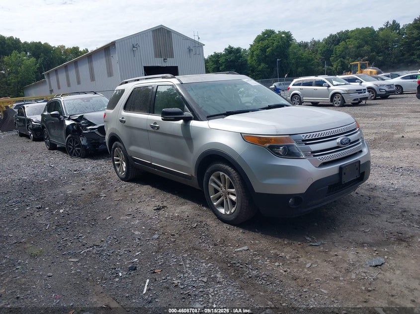 2011 FORD EXPLORER auction photo 1