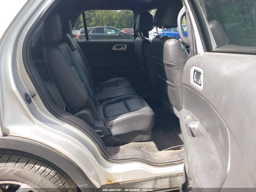 2011 FORD EXPLORER auction photo 8