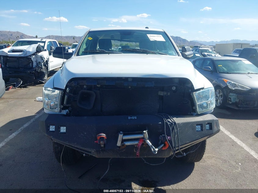 RAM 2500 2015 VIN 3C6UR5CL1FG592319