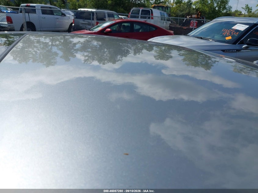 2020 LEXUS ES 300H auction photo 6