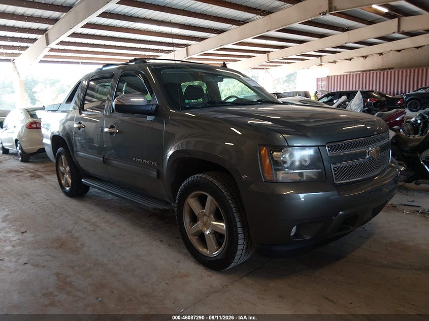 2011 CHEVROLET AVALANCHE 1500 auction photo 1