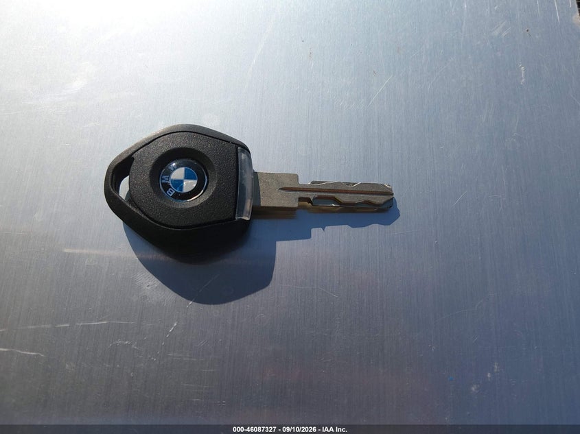 BMW Z3 2000 VIN WBACH9348YLG05290