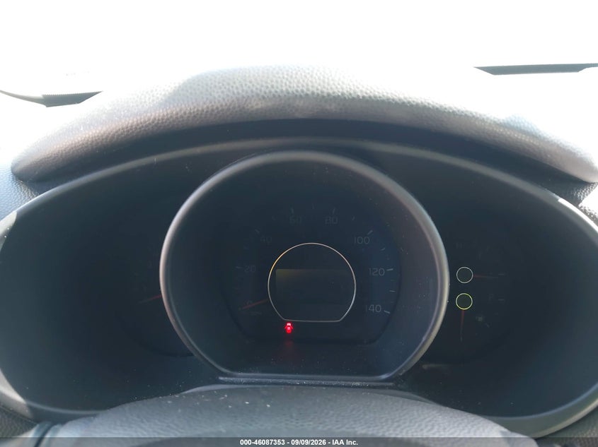 2014 KIA SOUL auction photo 7