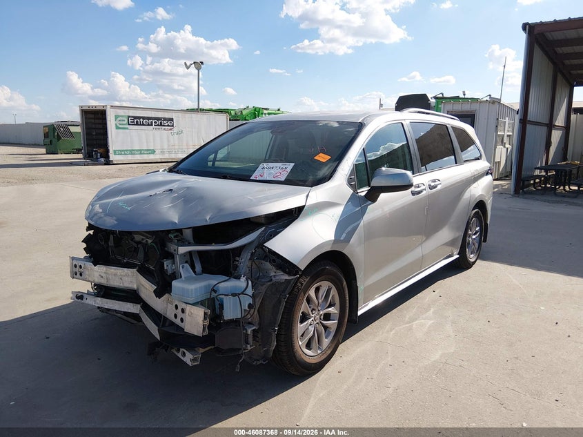 Vin: 5tdkrkec1ms072955, lot: 46586975, toyota sienna le 20212