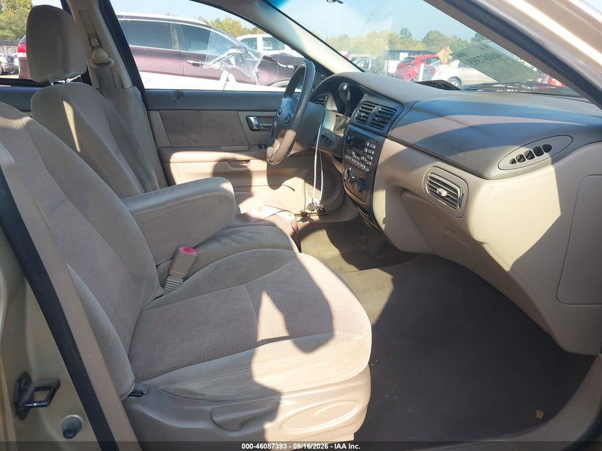 2001 FORD TAURUS auction photo 5
