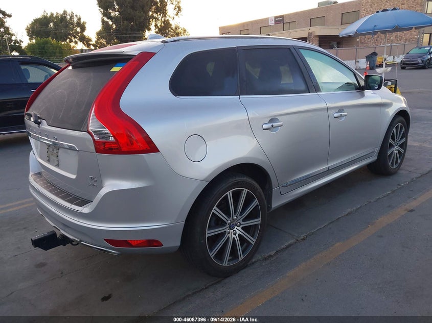 VOLVO XC60 - zdjęcie 4
