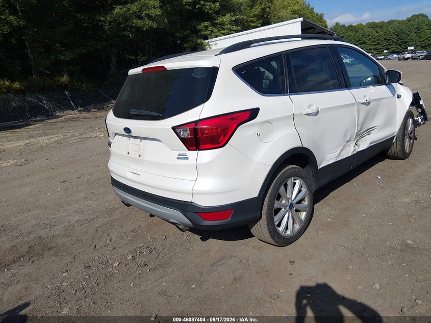 Vin: 1fmcu9hdxkua72750, lot: 46587012, ford escape sel 20194
