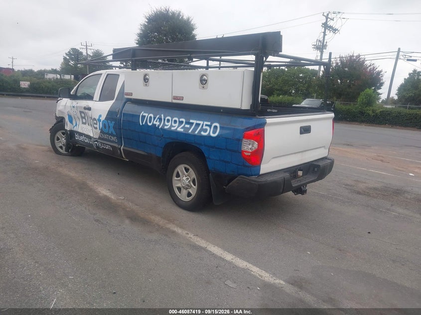 TOYOTA TUNDRA - zdjęcie 3