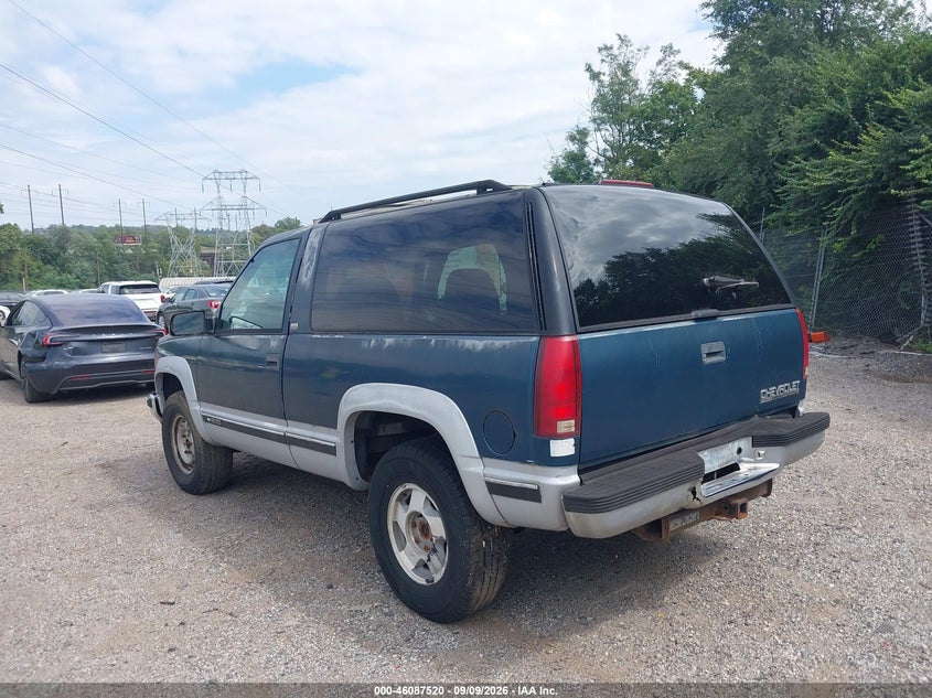 1994 CHEVROLET BLAZER auction photo 3