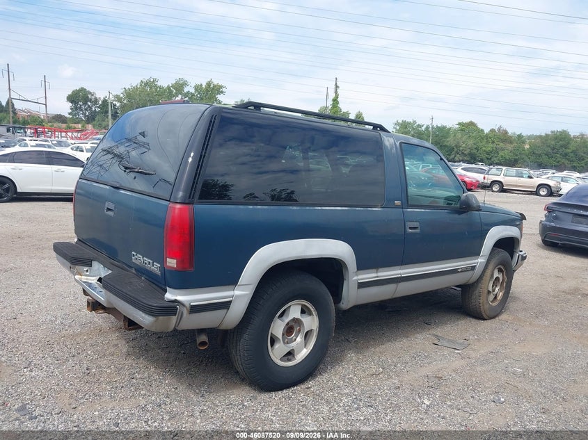 1994 CHEVROLET BLAZER auction photo 4
