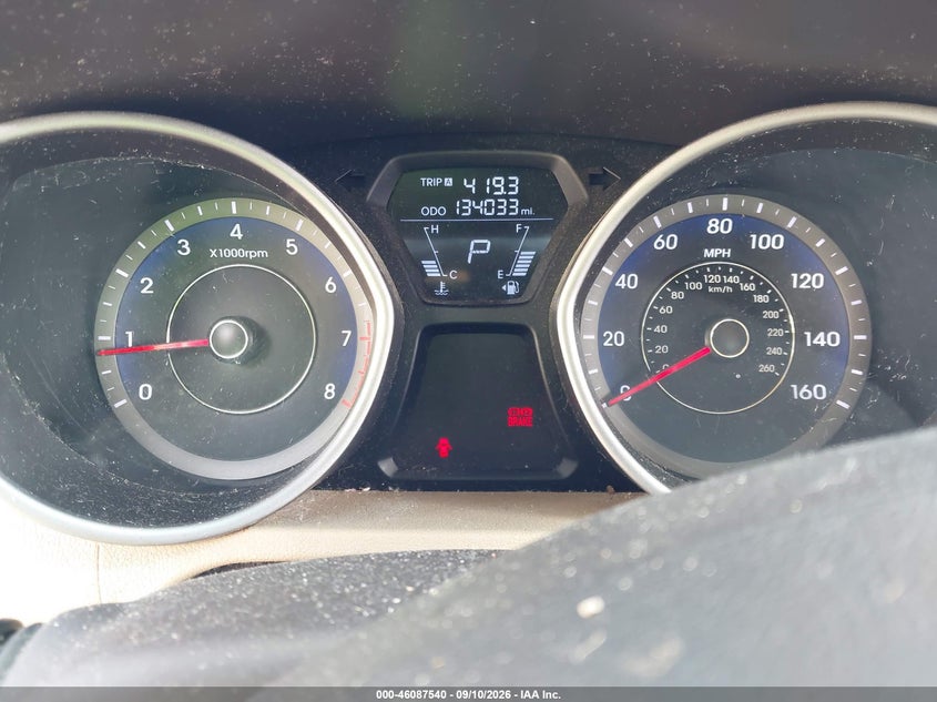 2013 HYUNDAI ELANTRA auction photo 7