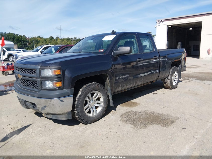 2015 CHEVROLET SILVERADO 1500 auction photo 2