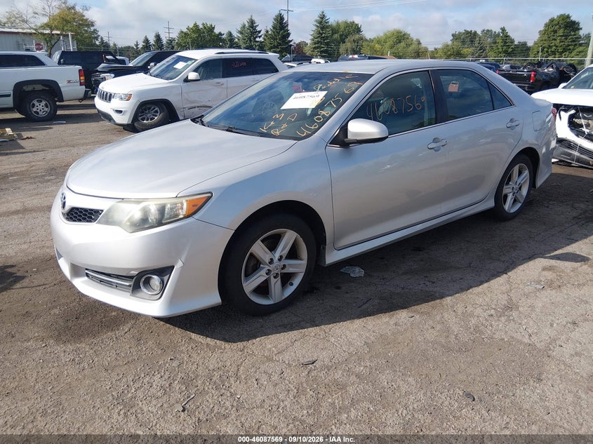 Vin: 4t1bf1fk3cu120826, lot: 46587176, toyota camry se 20122