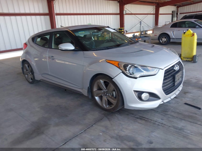 2013 HYUNDAI VELOSTER auction photo 1