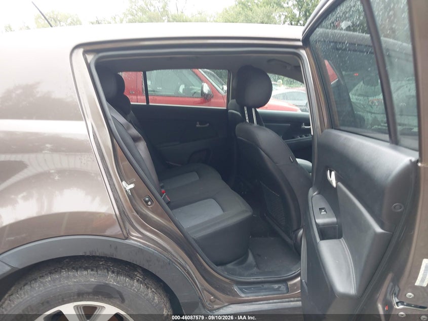 2014 KIA SPORTAGE auction photo 8