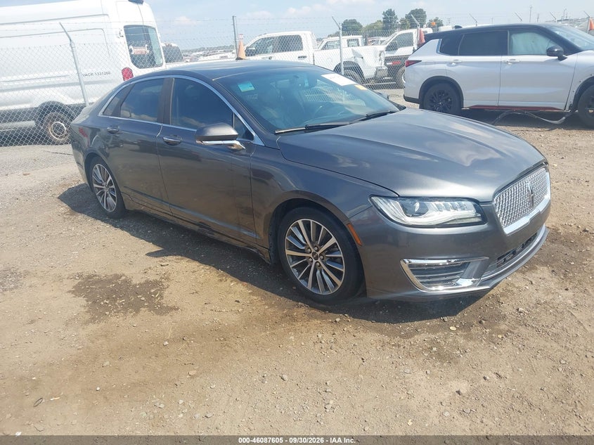2017 LINCOLN MKZ PREMIERE