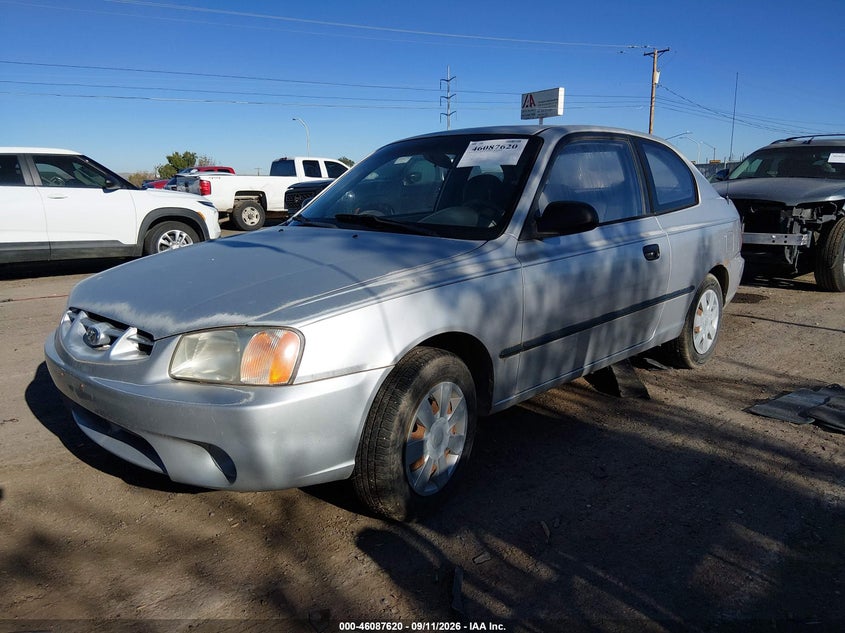 2002 HYUNDAI ACCENT auction photo 2
