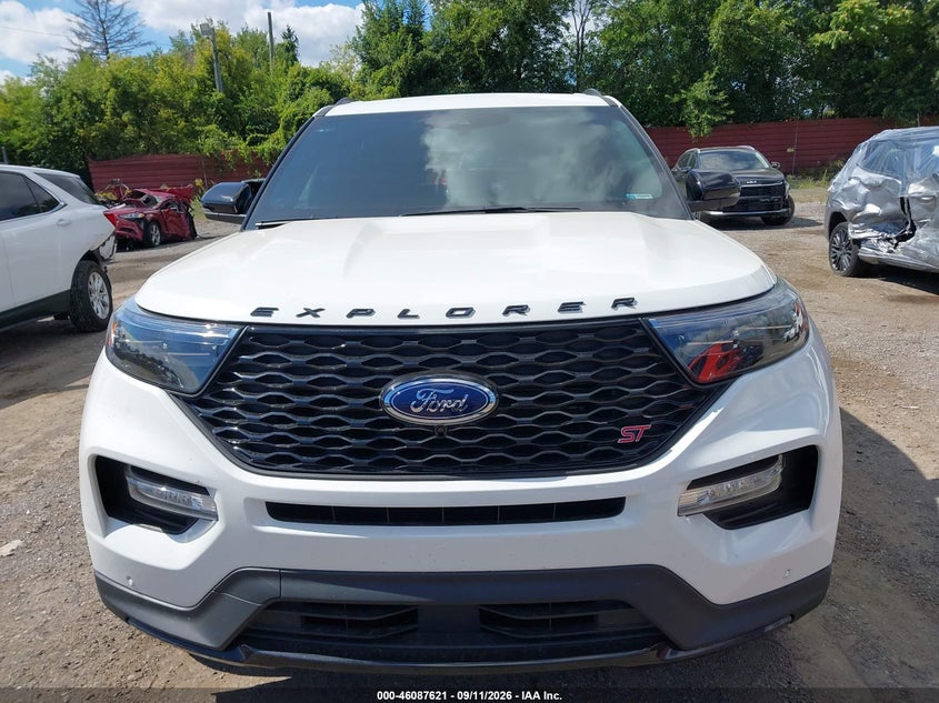 2023 FORD EXPLORER ST · Фото 12