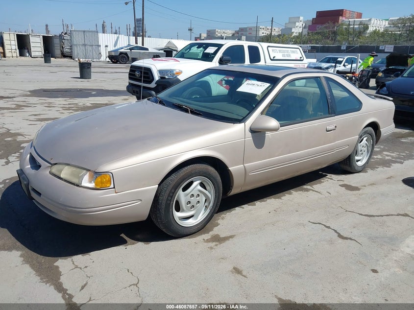 1997 FORD THUNDERBIRD auction photo 2
