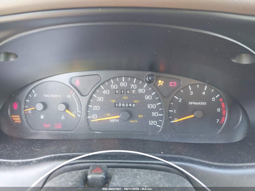 1997 FORD THUNDERBIRD auction photo 7