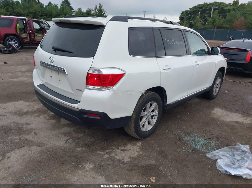Vin: 5tdbk3ehxcs149102, lot: 46587278, toyota highlander base v6 20124