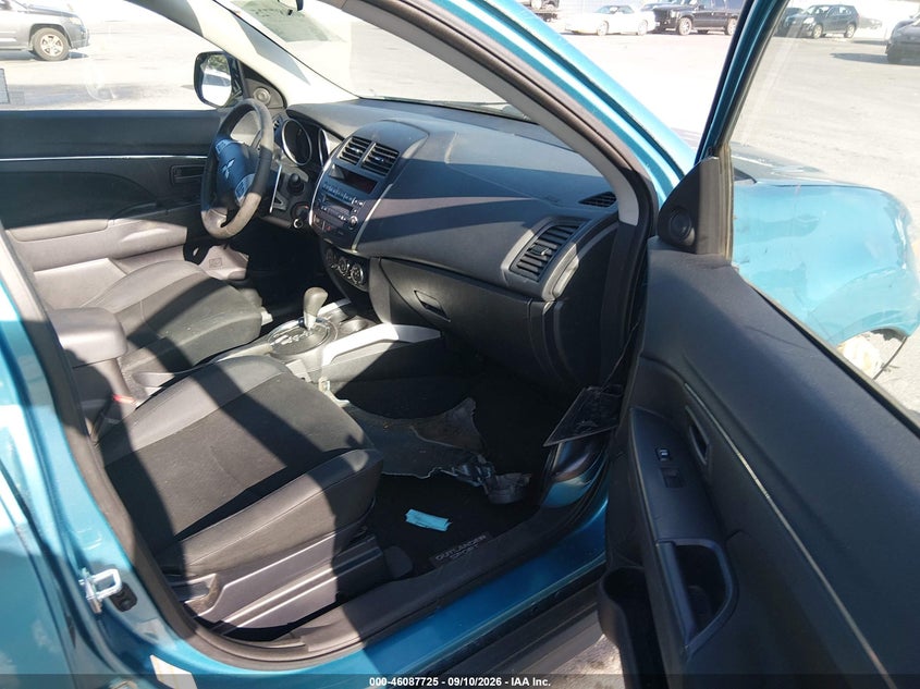2013 MITSUBISHI OUTLANDER SPORT auction photo 5